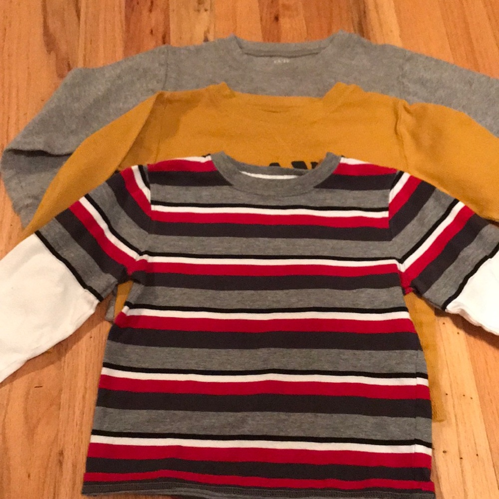 Boys assorted long sleeve tees. Size 4